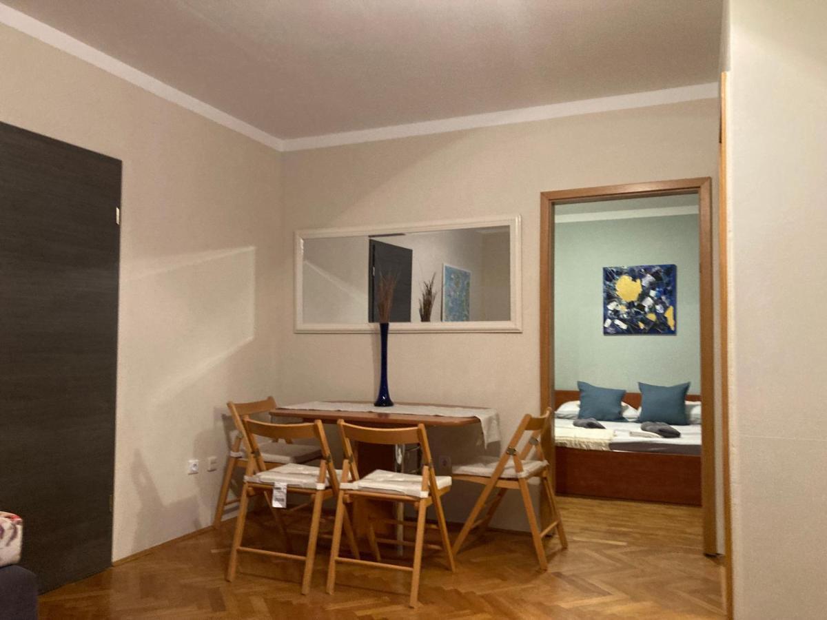 Guest House Adria Dugi Rat Kültér fotó
